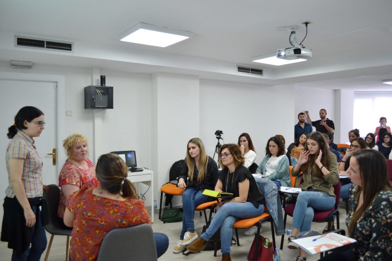 Formación especializada en Terapias Contextuales MICPSY